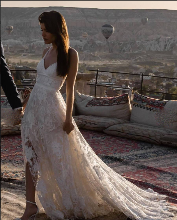 V-neck Ivory Lace Beach Wedding Dresses.Cheap Wedding Dresses, WDY0279