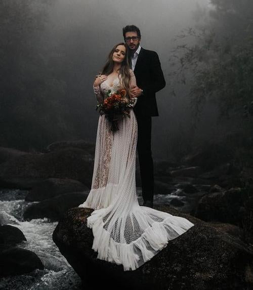 Romantic V-neck Long Sleeve Lace A-line Long Cheap Wedding Dresses, WDS0038