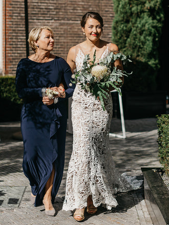 Elegant Spaghetti Straps V-neck Tulle Mermaid Wedding Dresses,WDY0296