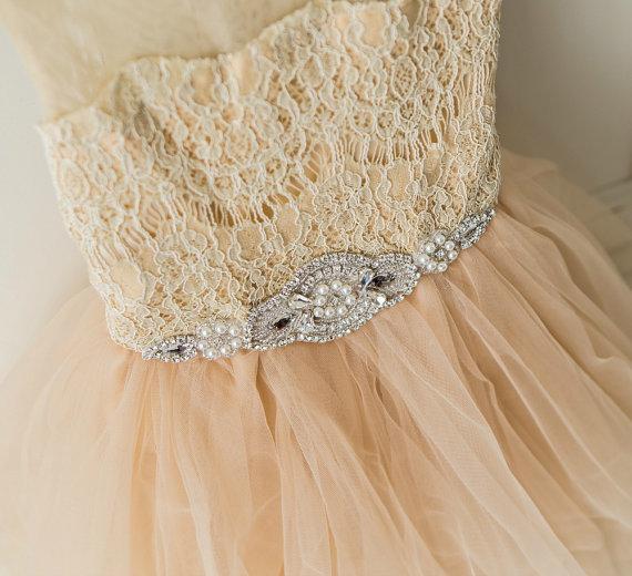 Illusion Lace Top Tulle Flower Girl Dresses, Popular Little Girl Dresses with rhinestone Belt, FGY0129