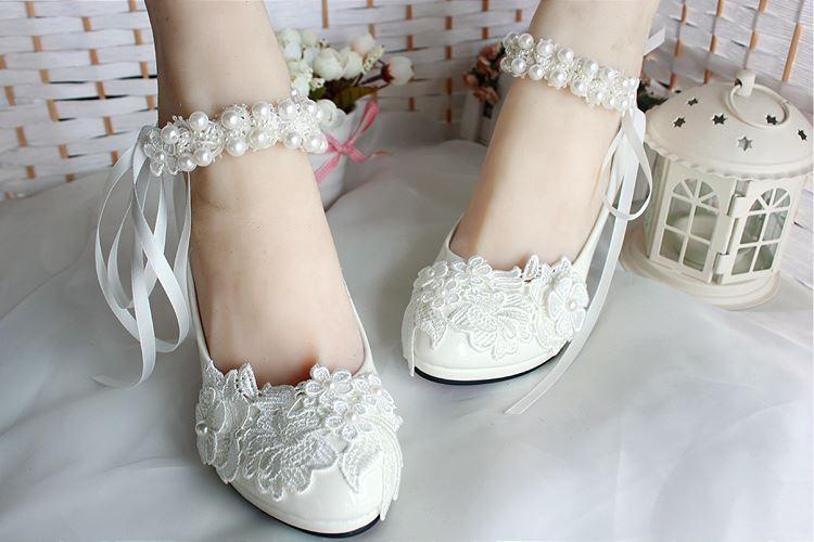 Lace Pearls Pointed Toes Women Wedding Shoes With Ribbons Lace Up, SY0122