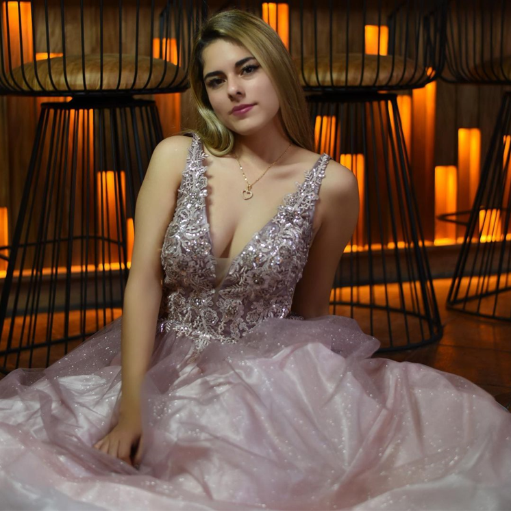 Elegent A-Line V-Neck Tulle Long Prom Dresses Online,WGY0184